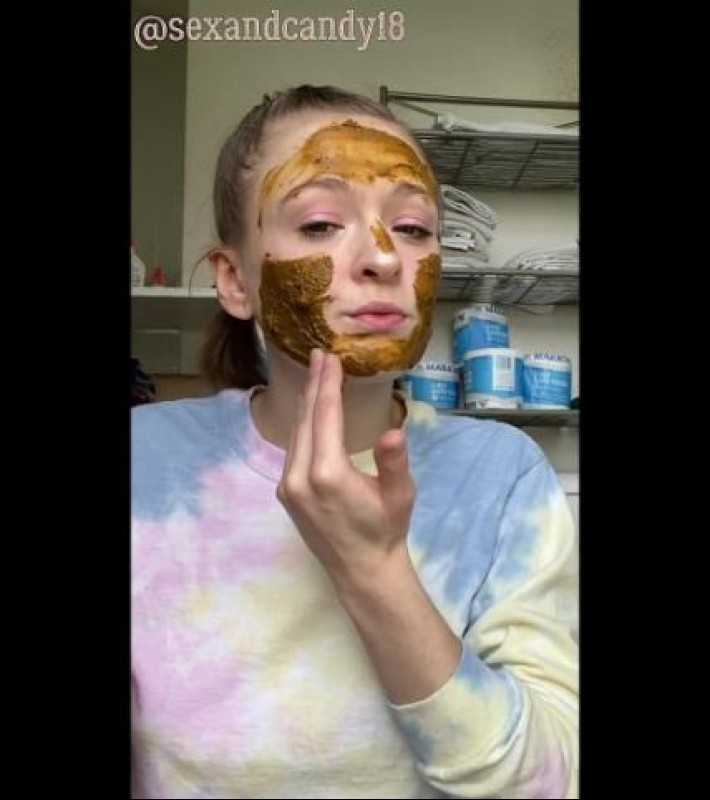 sexandcandy18 - Teens first diaper fill + face mask!